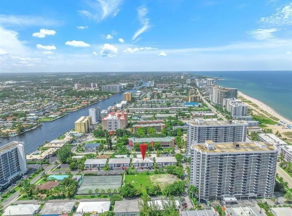 3213 Colony Club Rd, Pompano Beach, FL 33062