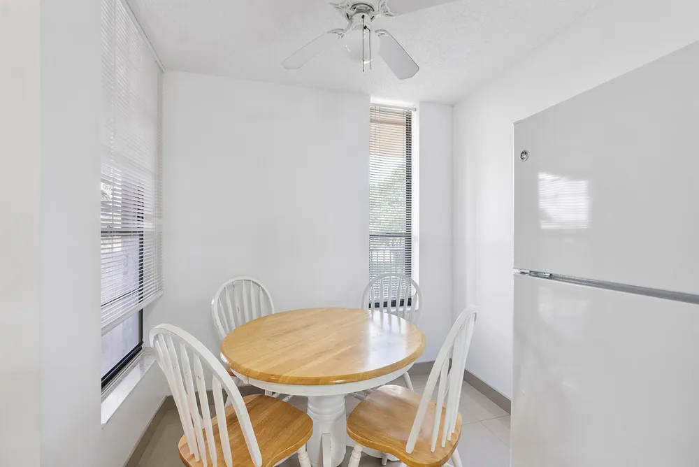 5828 Coral Lake Dr, Margate, FL 33063