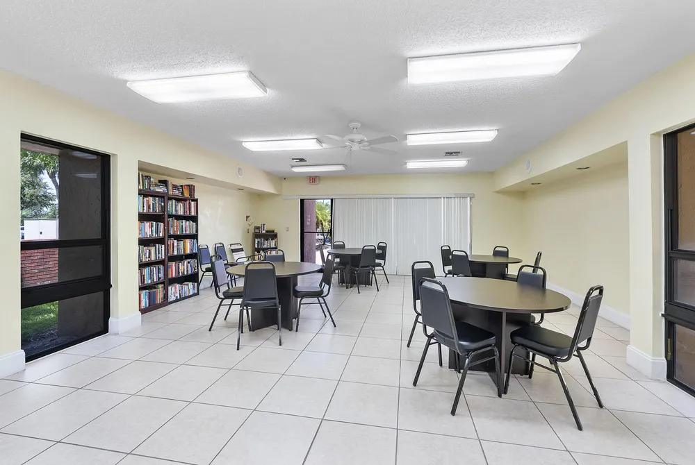 5828 Coral Lake Dr, Margate, FL 33063