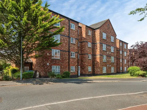 Thomas Brassey Close, Chesterphoto