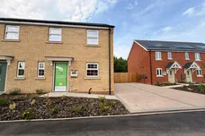 Curlew Road, Boston