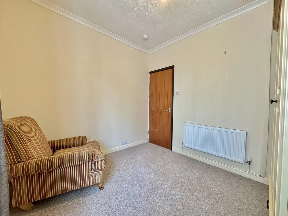 Property carousel item 25