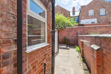 Brookhouse Avenue, Leicester