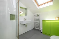 Swanage Road, London, SW18 photo 15