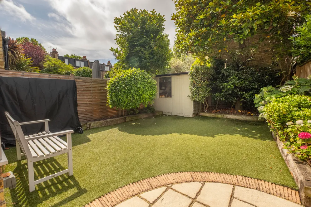 Swanage Road, London, SW18 photo 8