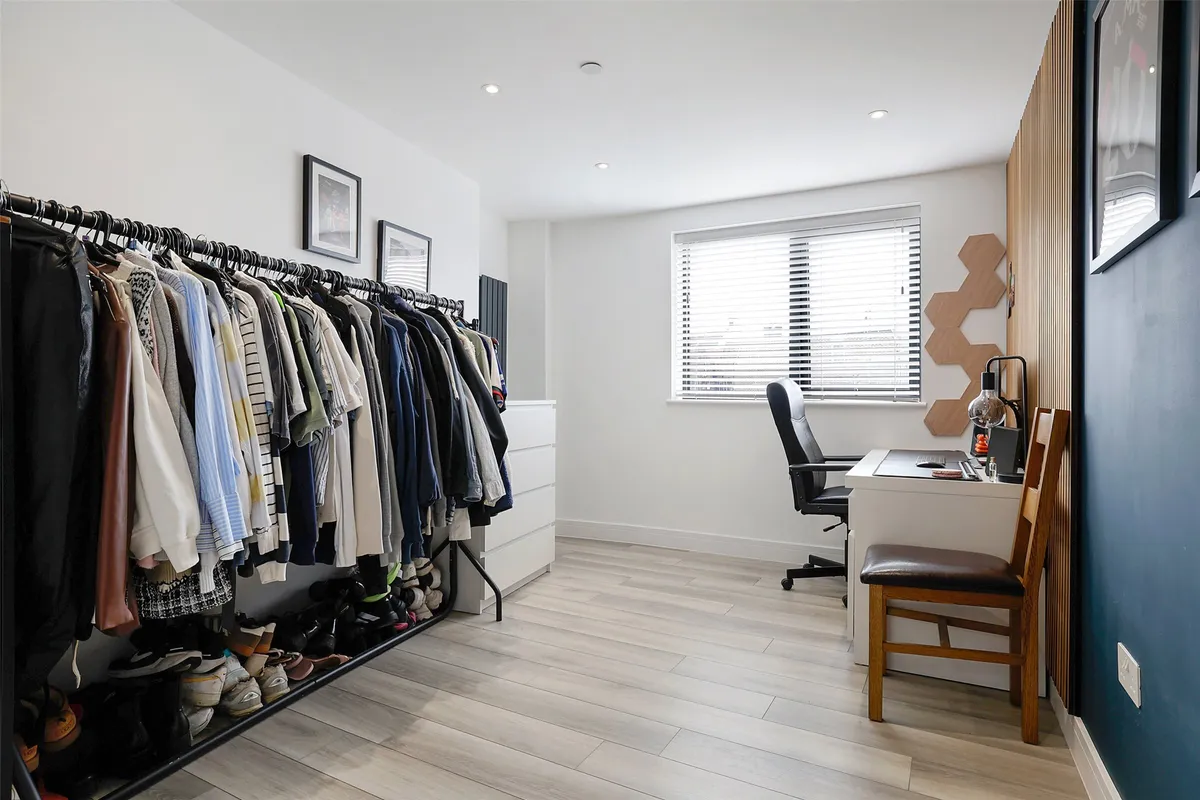 Bridge Street, Leatherhead, Surrey, KT22