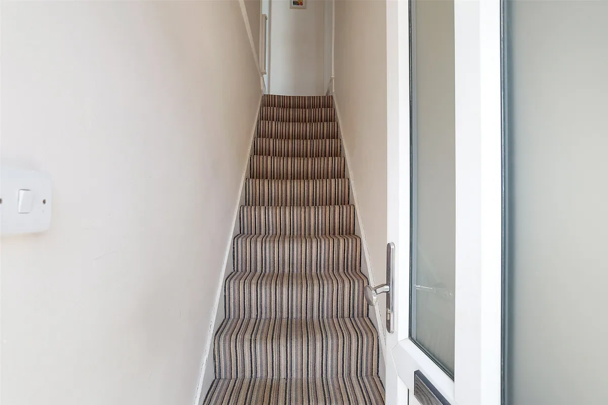 Kingston Road, Leatherhead, Surrey, KT22
