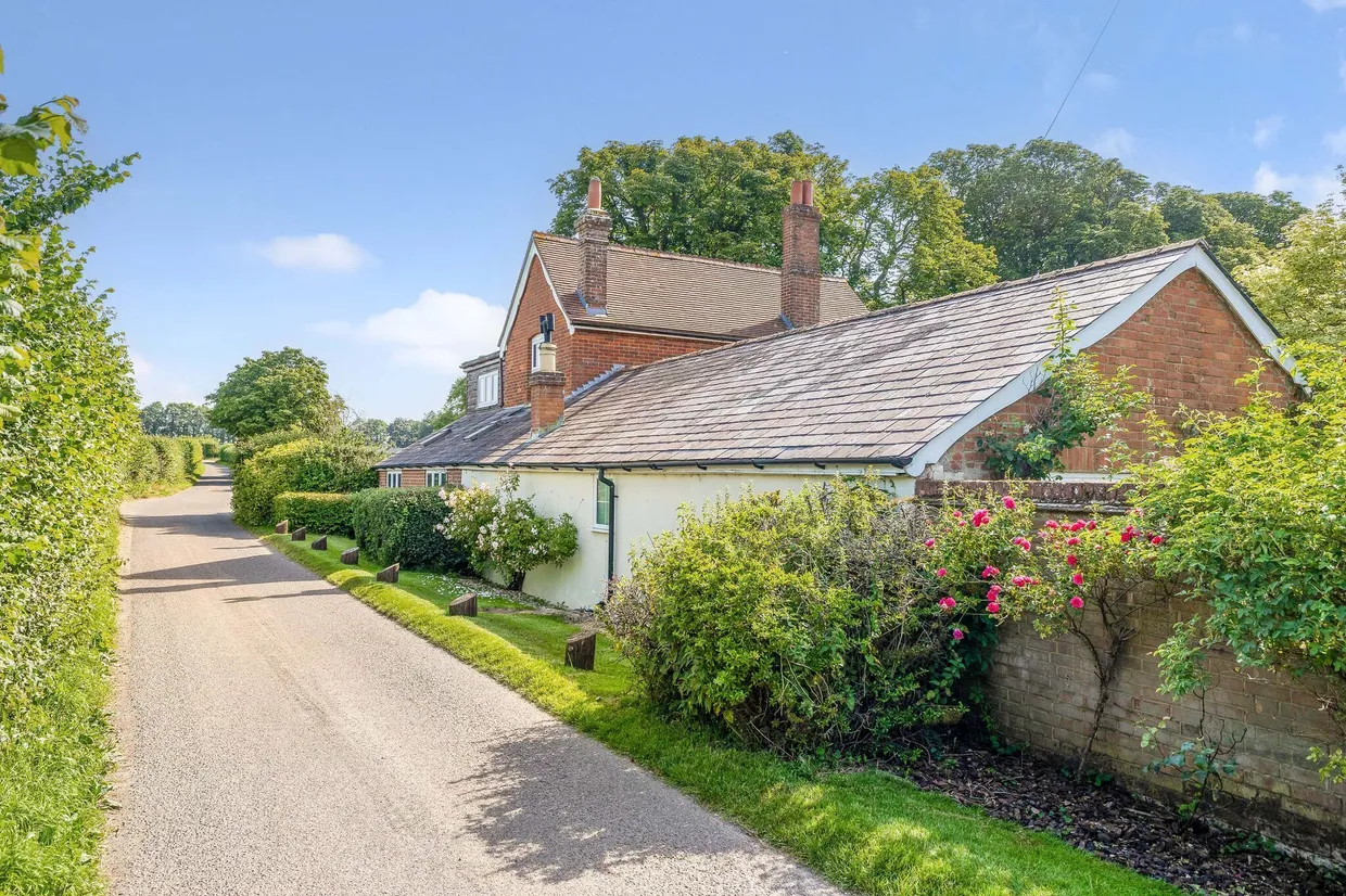 Elston, Shrewton, SP3 photo 16