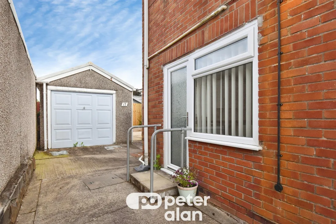Property photo 18