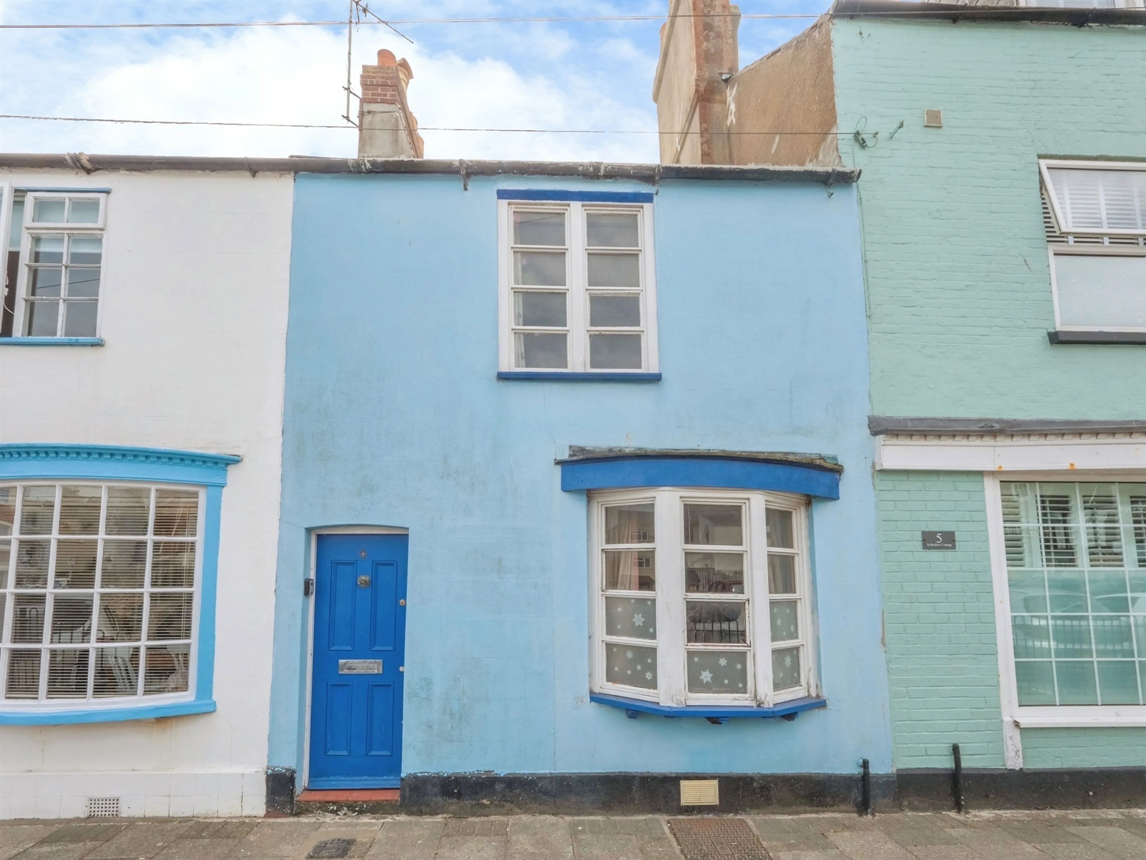 Property photo 0