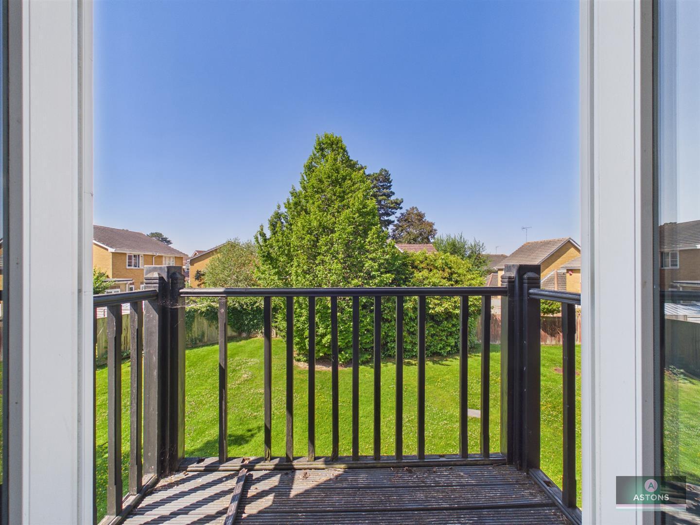 Rosemead Gardens, Southgate Image 8
