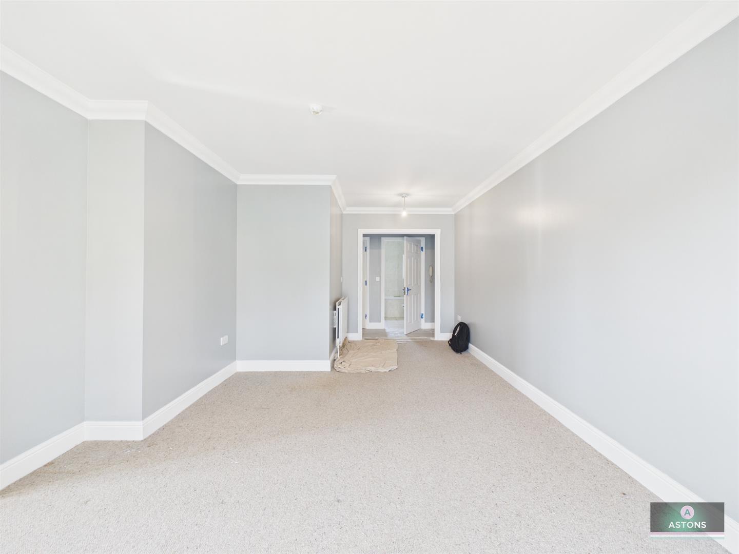 Rosemead Gardens, Southgate Image 9
