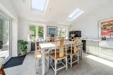Burnham Road, Alton, GU34 photo 3