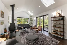 The Deerings, Harpenden, AL5 photo 9