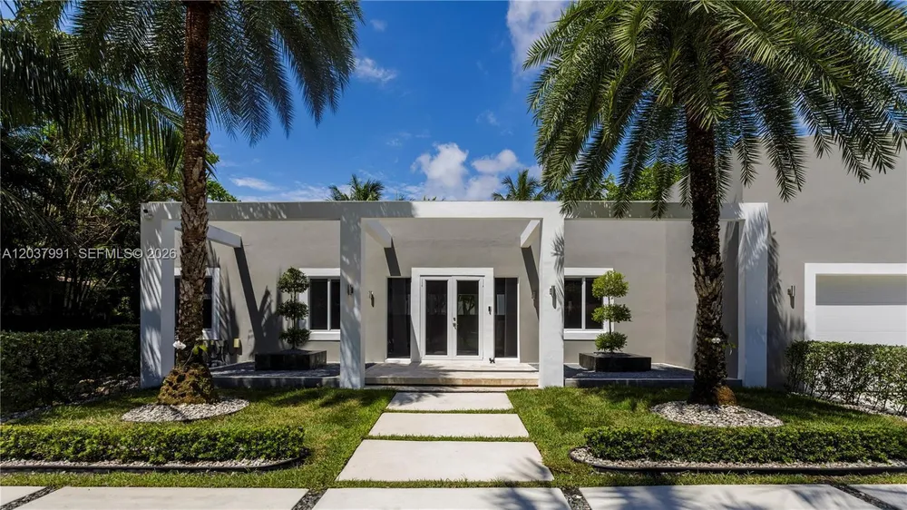 11900 Griffing Blvd, Biscayne Park, FL 33161