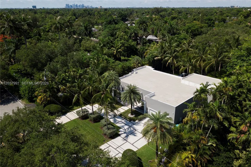 11900 Griffing Blvd, Biscayne Park, FL 33161