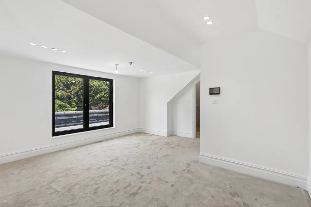 Plot 5 Pipers Green Lane, Edgware, HA8 photo 10