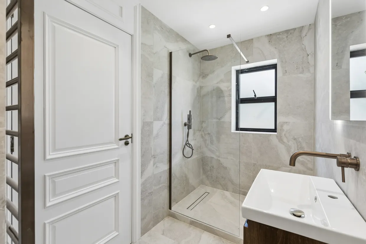 Plot 5 Pipers Green Lane, Edgware, HA8 photo 18