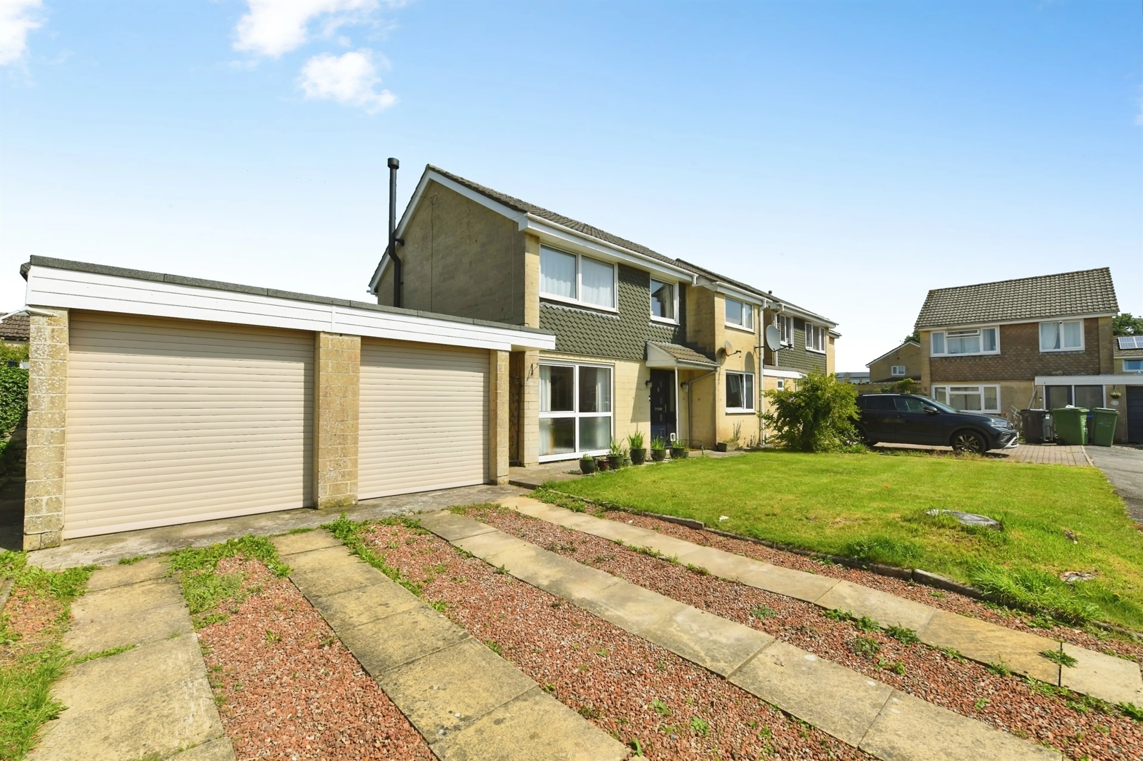 Property at Grocyn Close, Colerne, Chippenham
