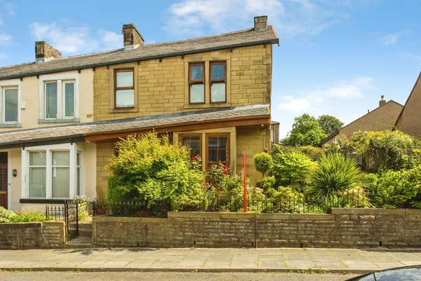 Albion Street, Burnley, Lancashire, BB11