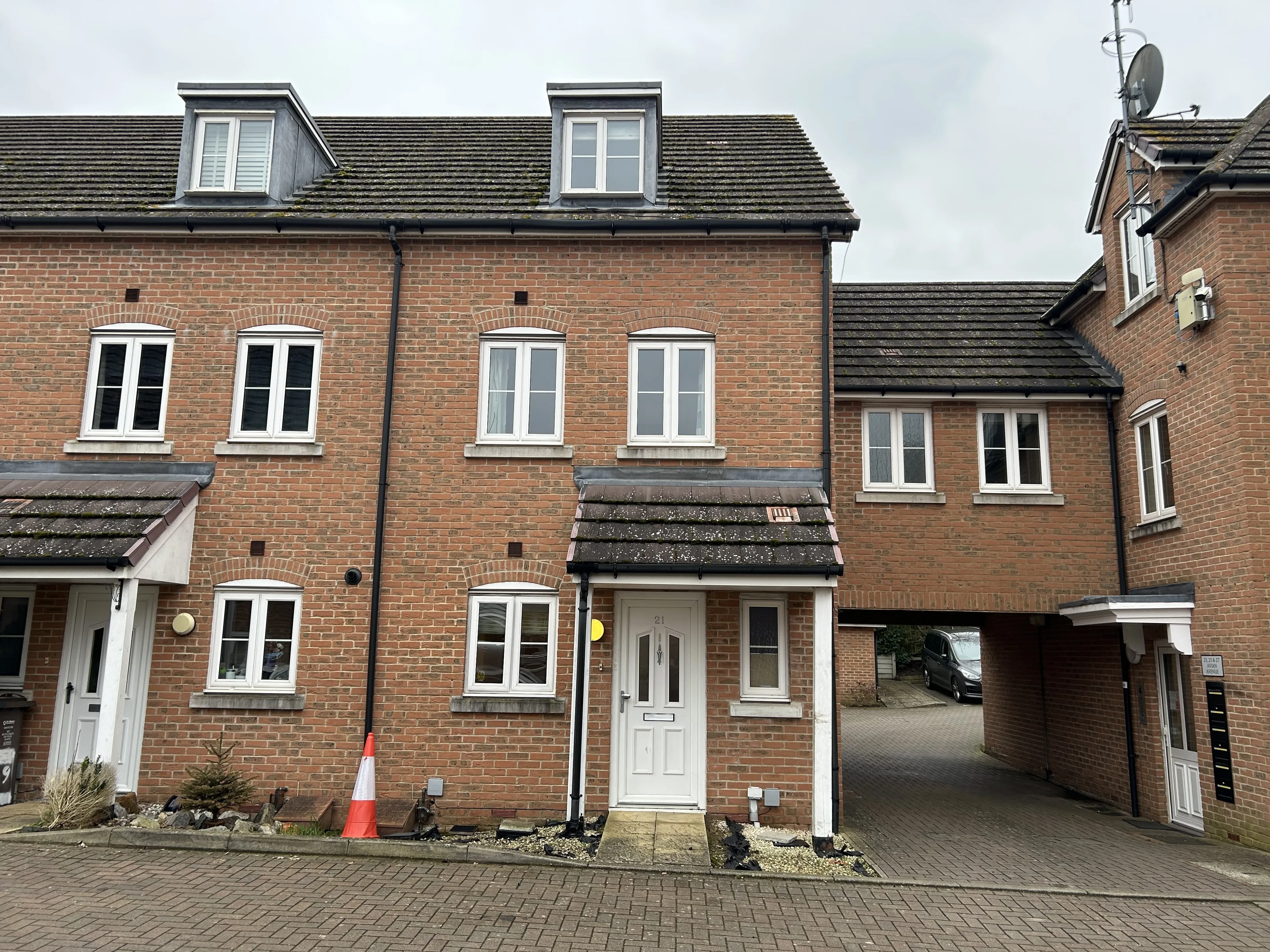 Property photo 0