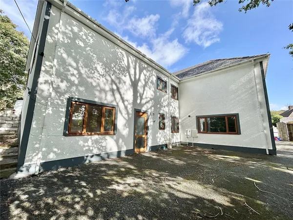 Castle Hall Drive, Blackbridge, Milfo...