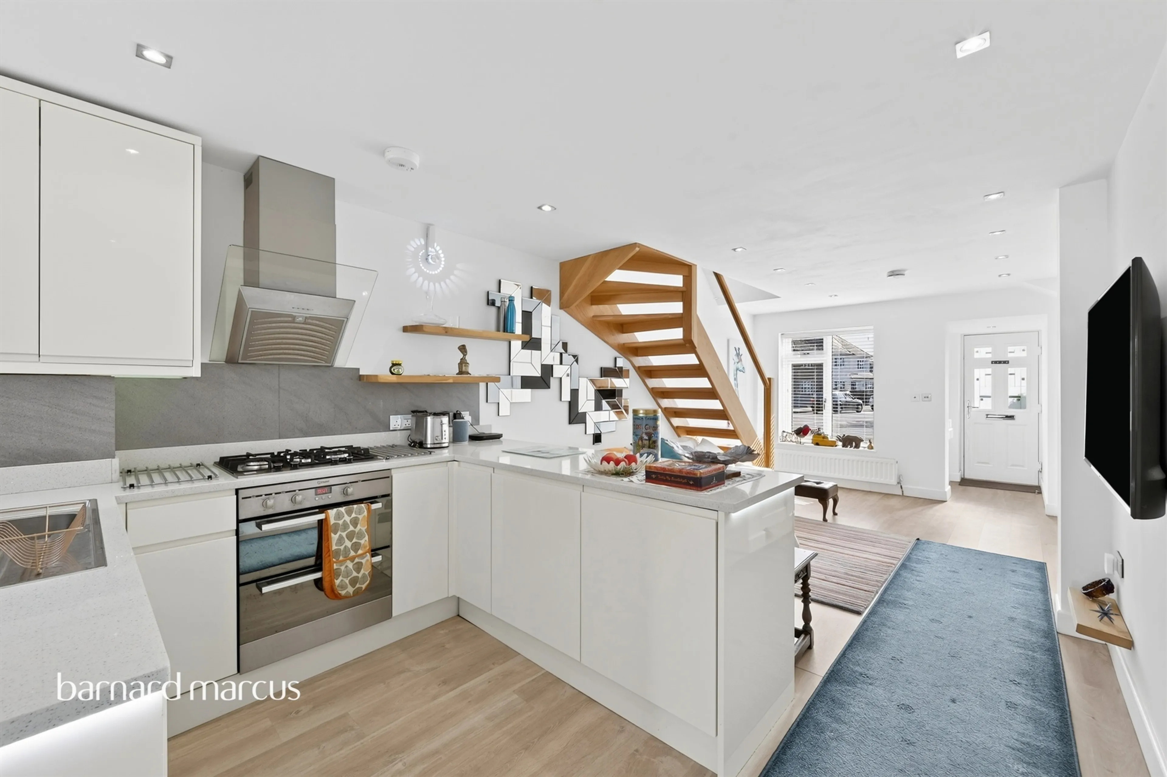 Property at Voewood Close, New Malden