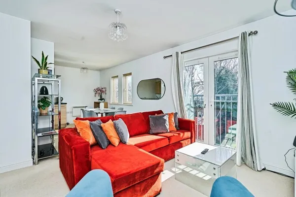 Blue Cedar Drive, Streetly, B74