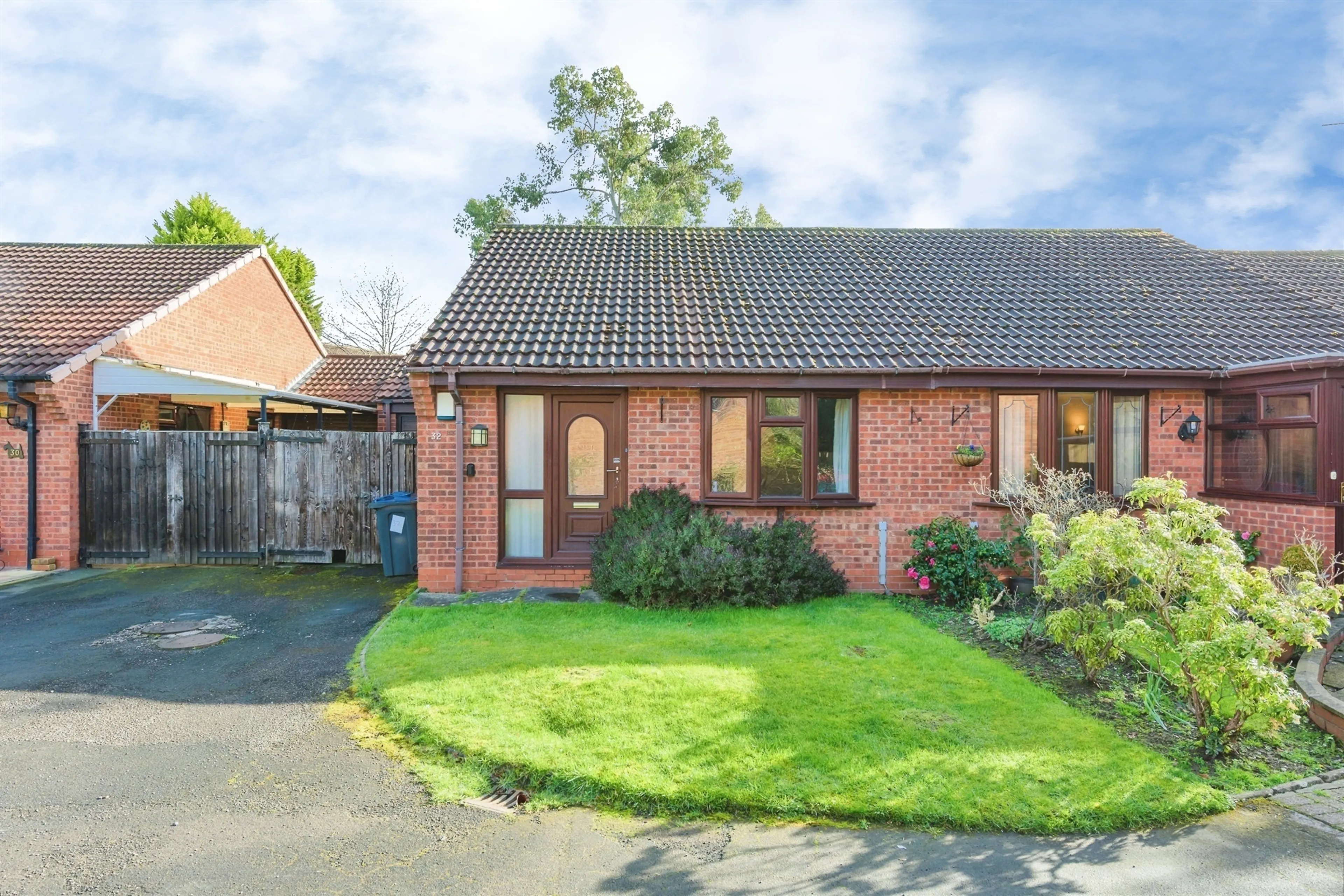 Property photo 0