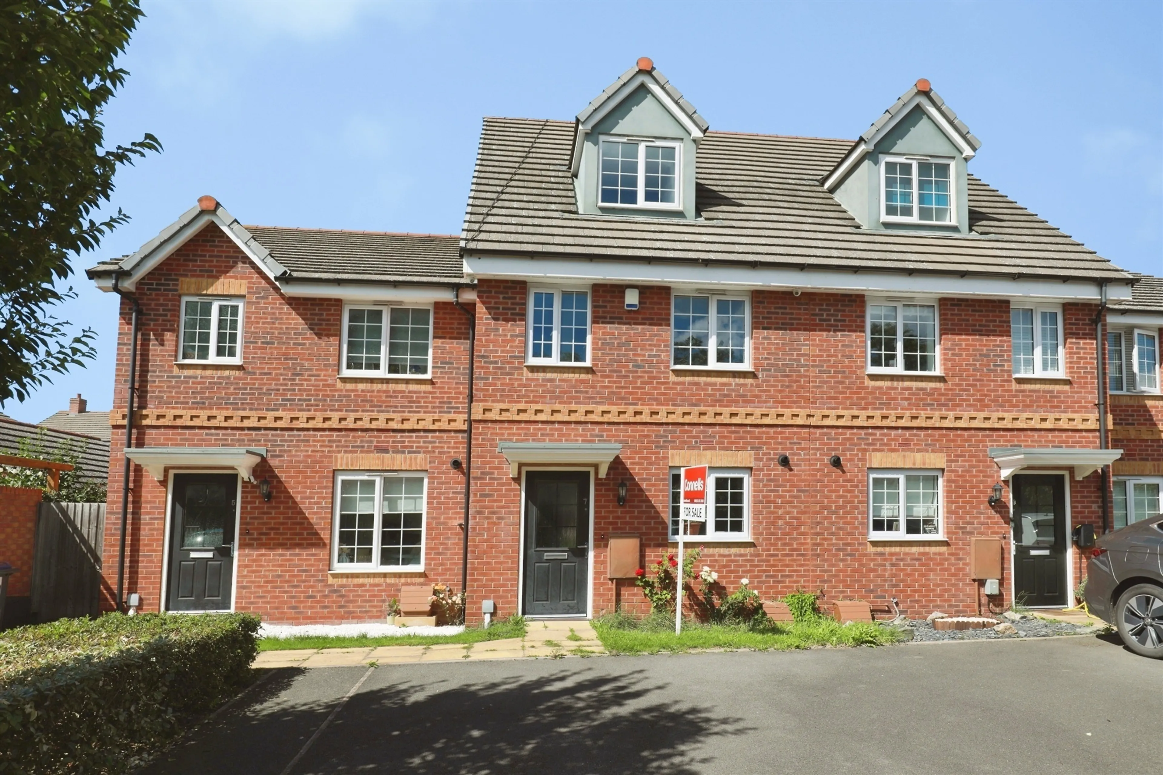 Property photo 0