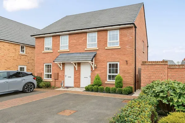 Teviot Drive, Lubbesthorpe, LE19 4BY