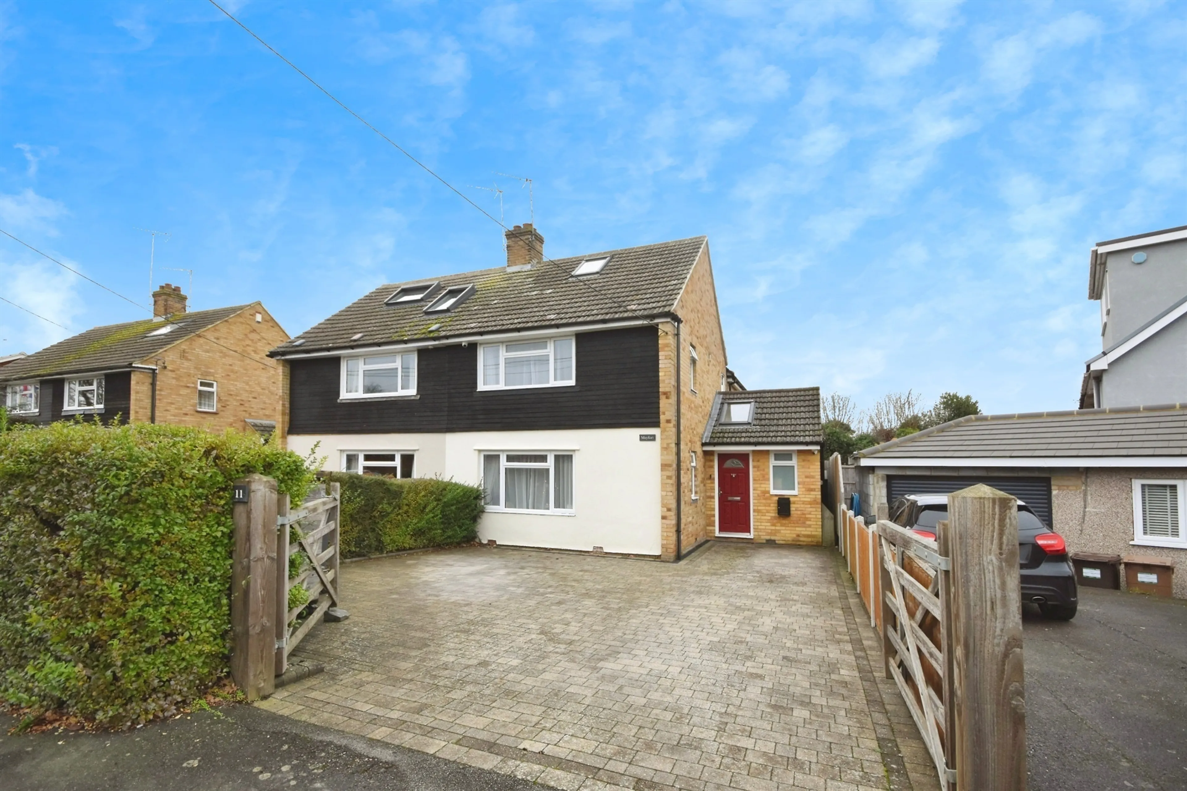 Property photo 0