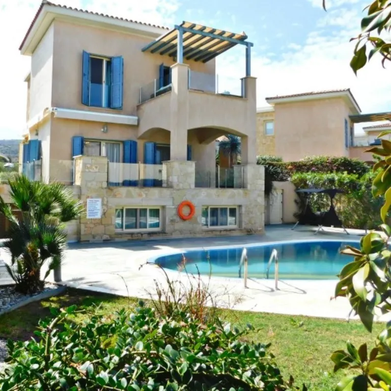 3 B/R Villa : Latchi, Latchi