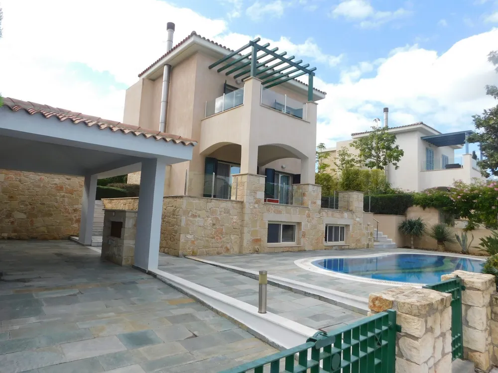 3 B/R Villa : Latchi, Latchi