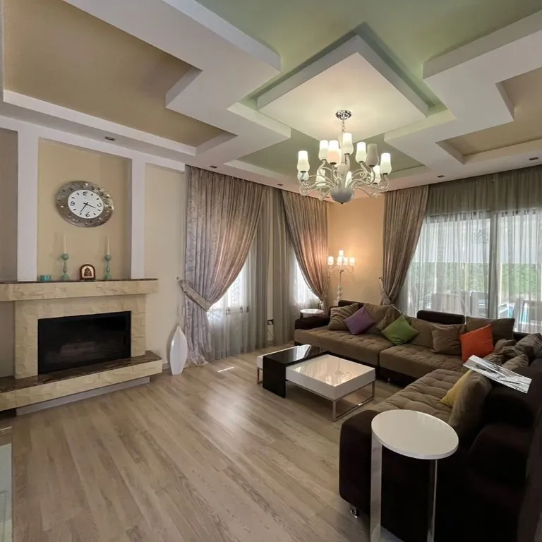 3 B/R Villa with mountain views : Peyia, Paphos