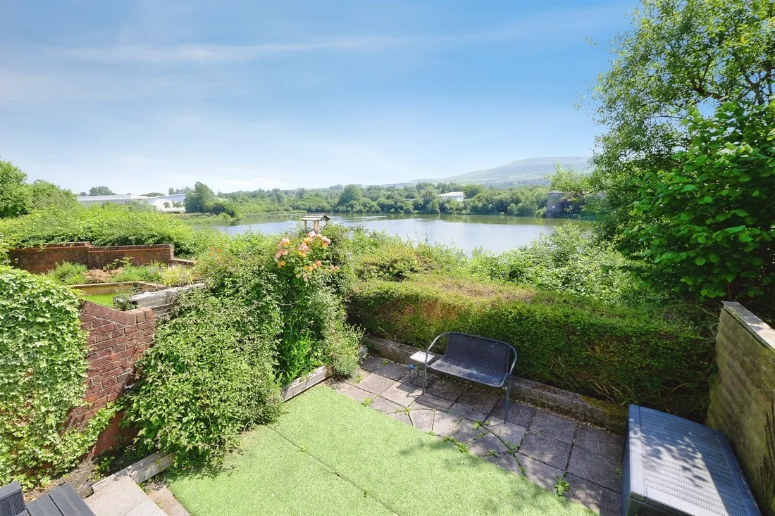Property photo 22