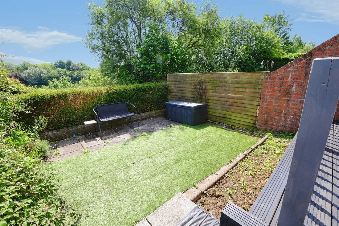 Property photo 25
