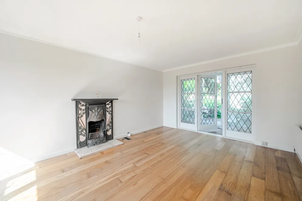 Kingsdown Avenue, South Croydon, CR2 photo 9