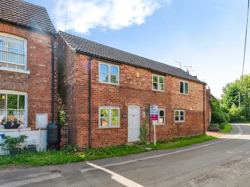 High Street, Girton, Newarkphoto
