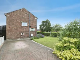 Meadow Drive, Barnton, Northwich thumb 2
