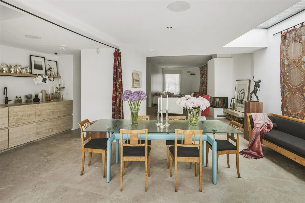 Oliphant Street, London W10
