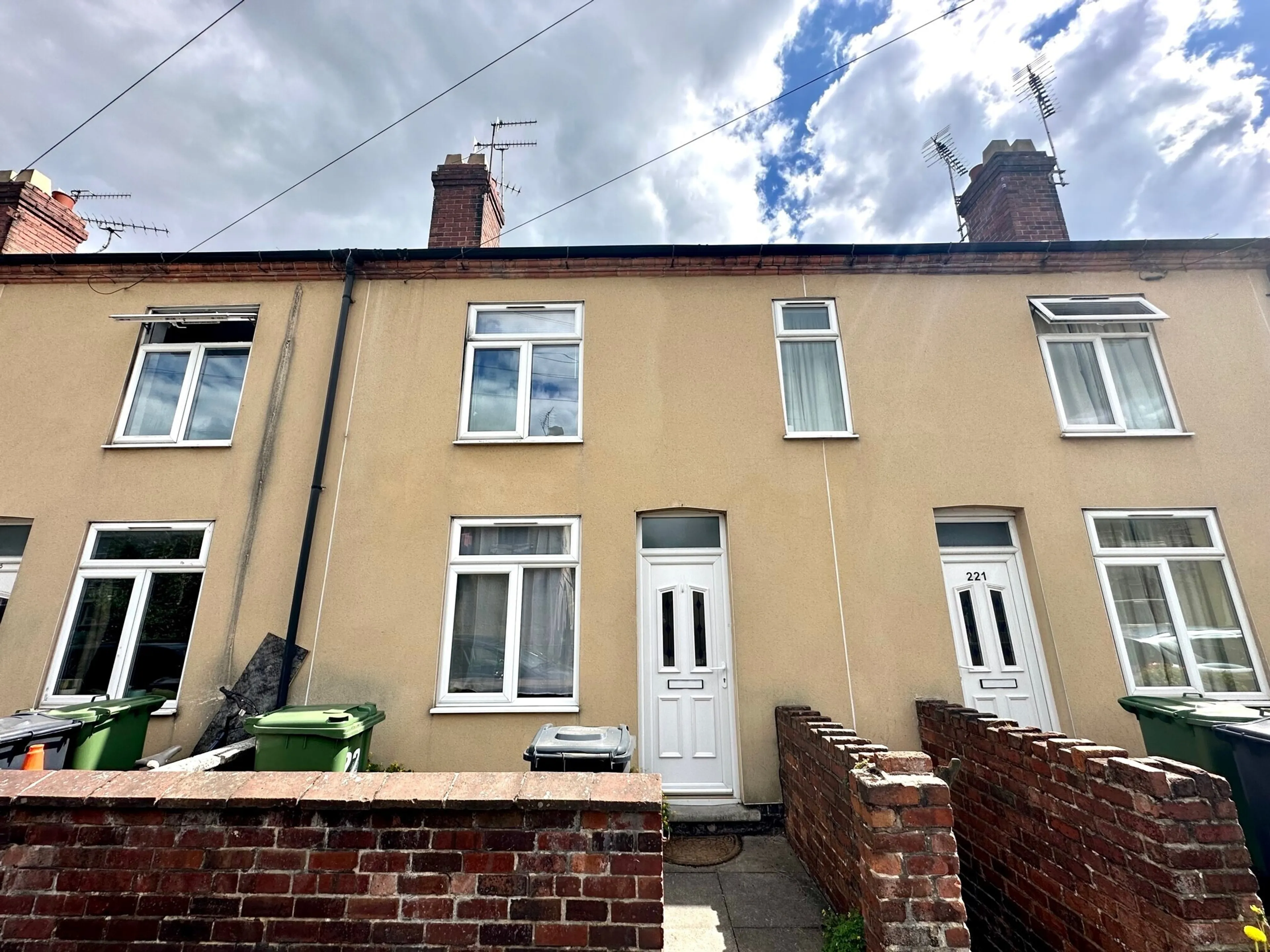 Property photo 0