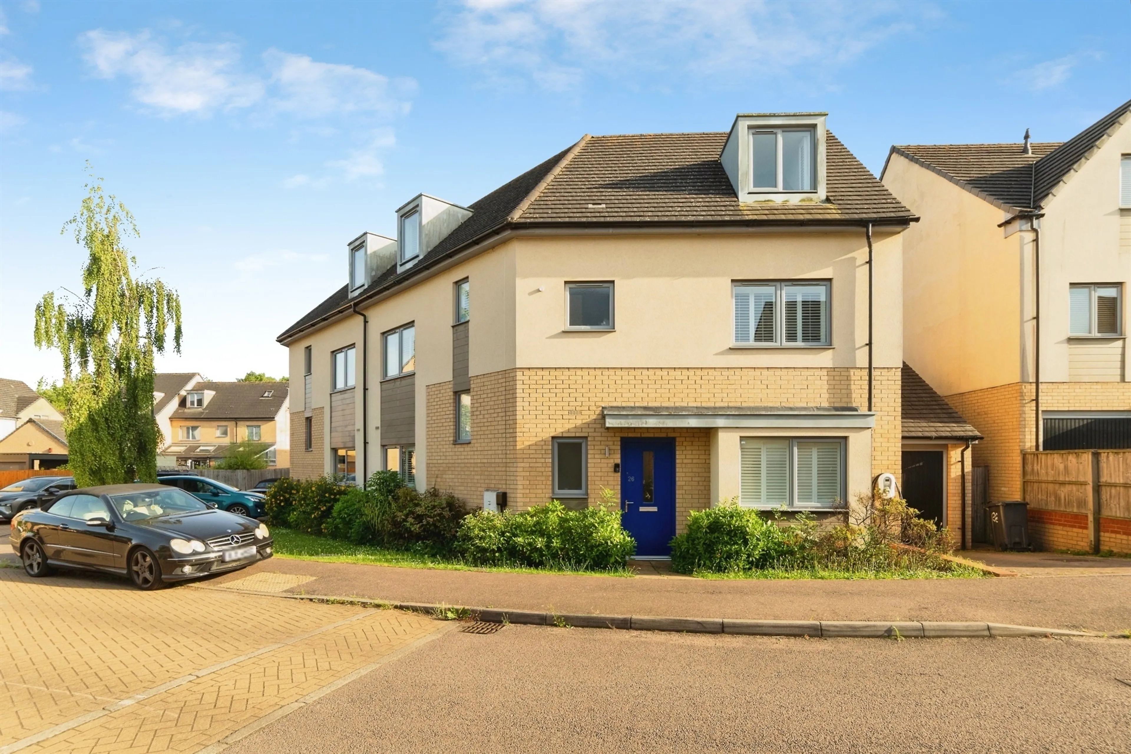 Property photo 0