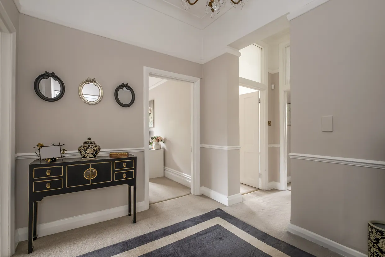 Putney Hill, London, SW15 photo 8