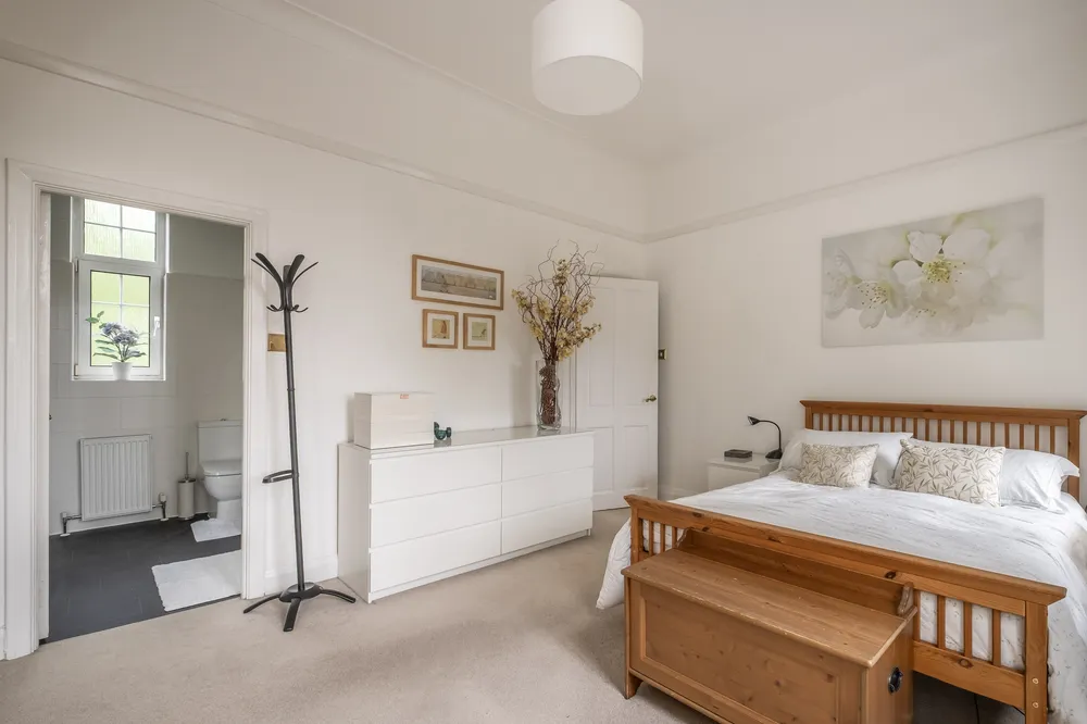 Putney Hill, London, SW15