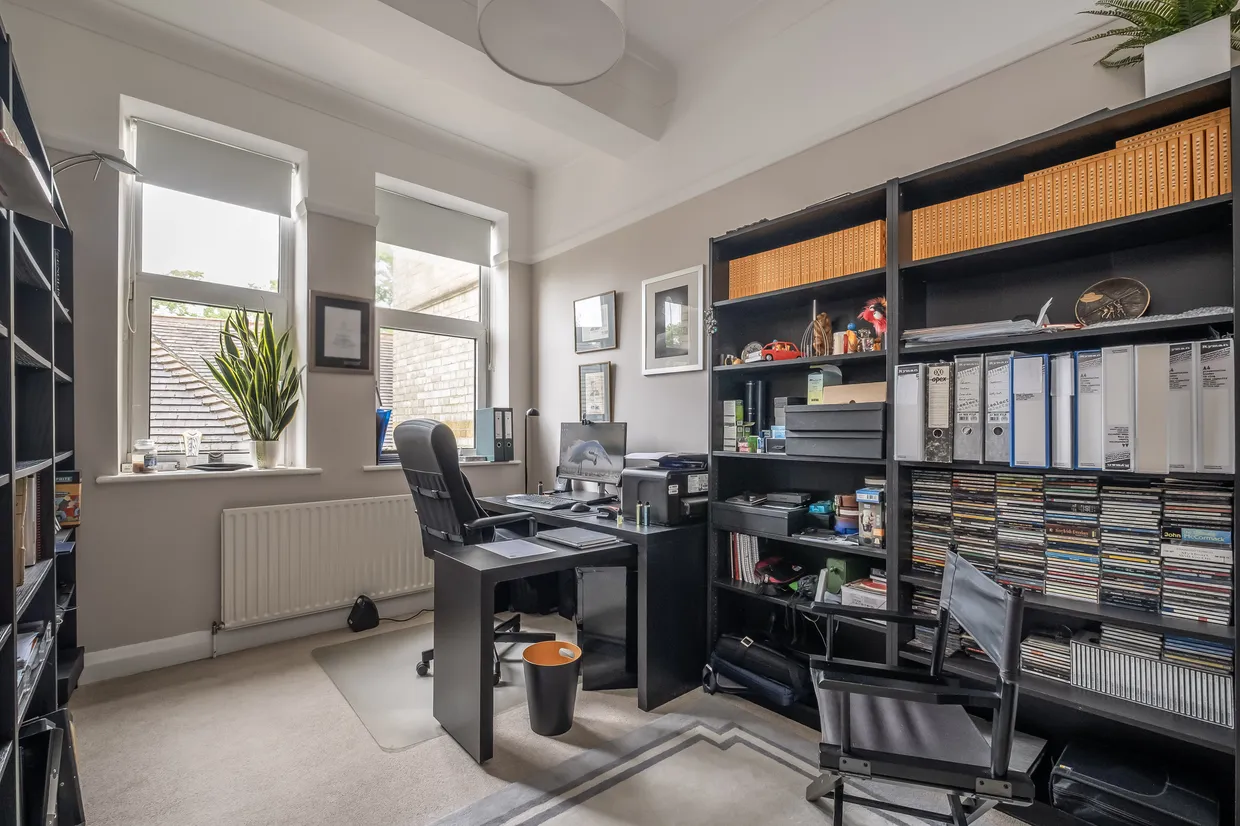 Putney Hill, London, SW15 photo 13