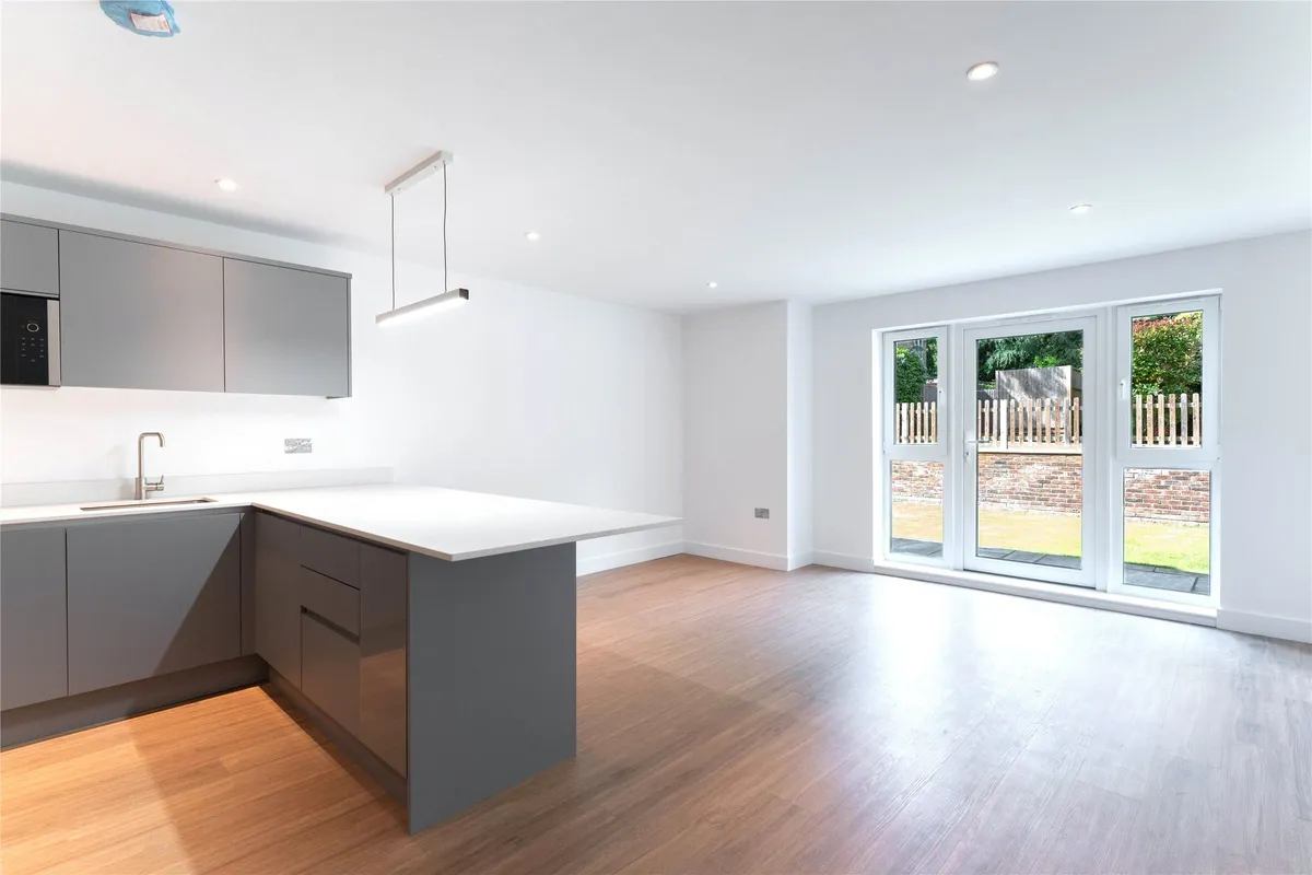 Doods Park Road, Reigate, Surrey, RH2
