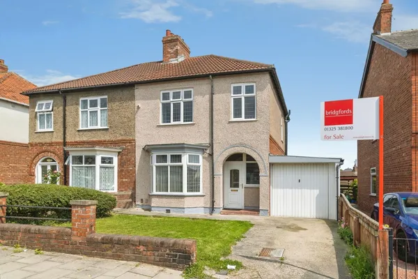 North Road, Durham, Darlington, DL1