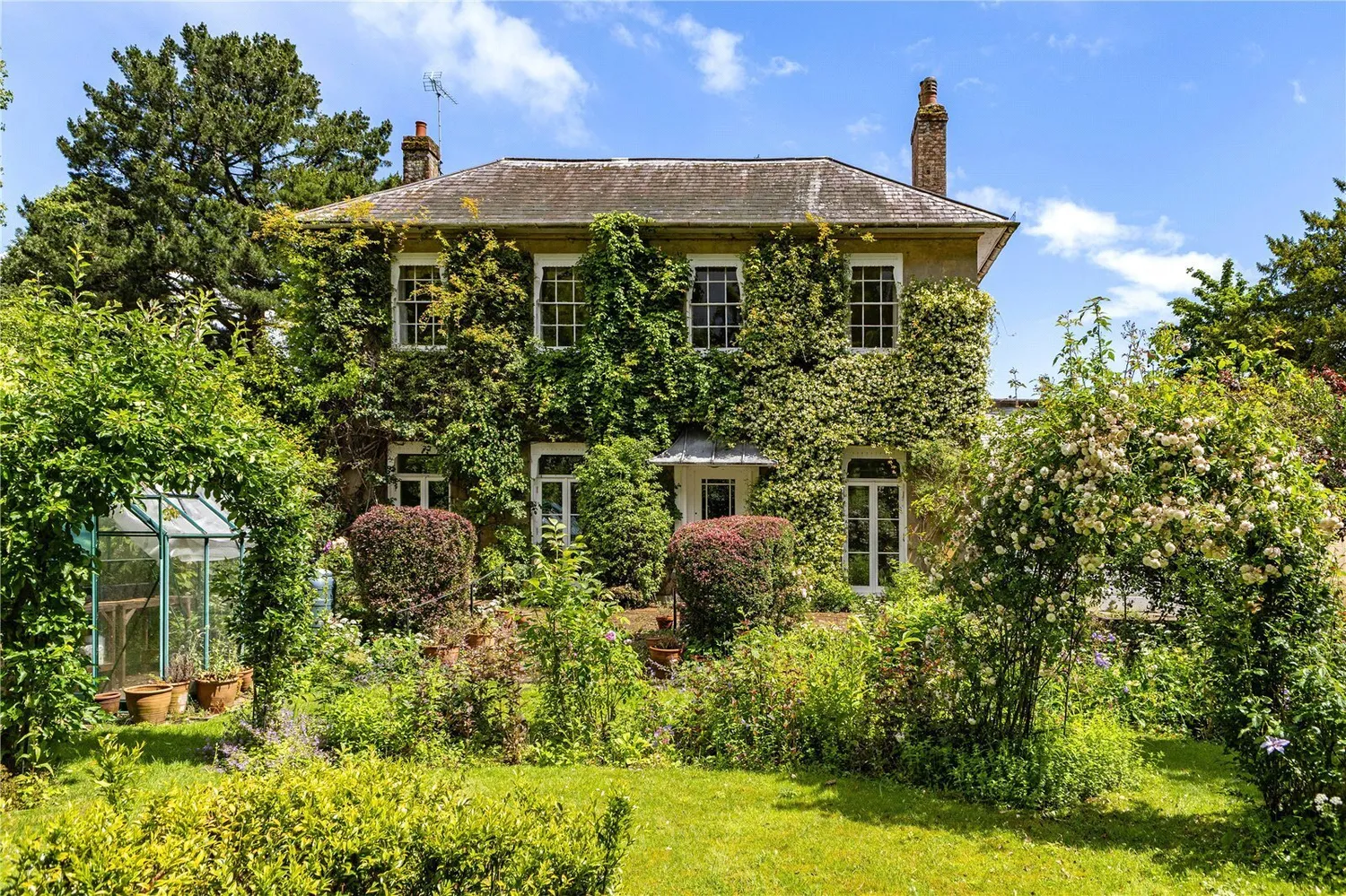 Guillards Oak, Midhurst, GU29 photo 2