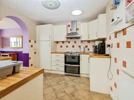Alconbury Close, LINCOLN thumb 2